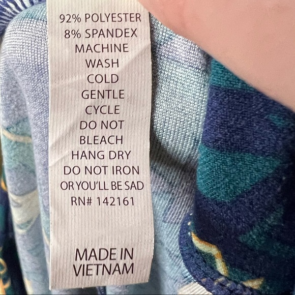 LULAROE DISNEY Jack Skellington Spooky Halloween Tall and Curvy Leggings - Picture 7 of 9